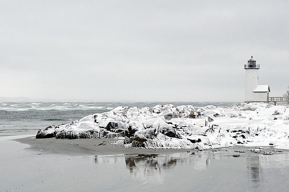 Annisquam Light Winter Storm